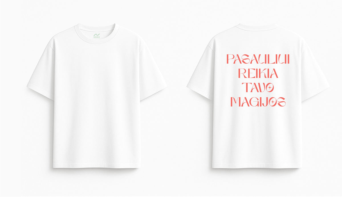 White Oversized T-Shirt "Magic"